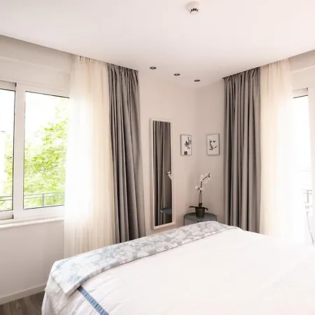 A15 Pristine & Lux Apartment Near Syntagma Square Athens Exterior photo
